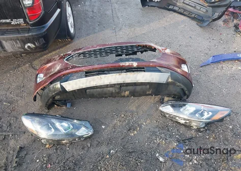 2021 Ford Escape Sel z USA, uszkodzony, nr VIN 1FMCU9H67MUA61872